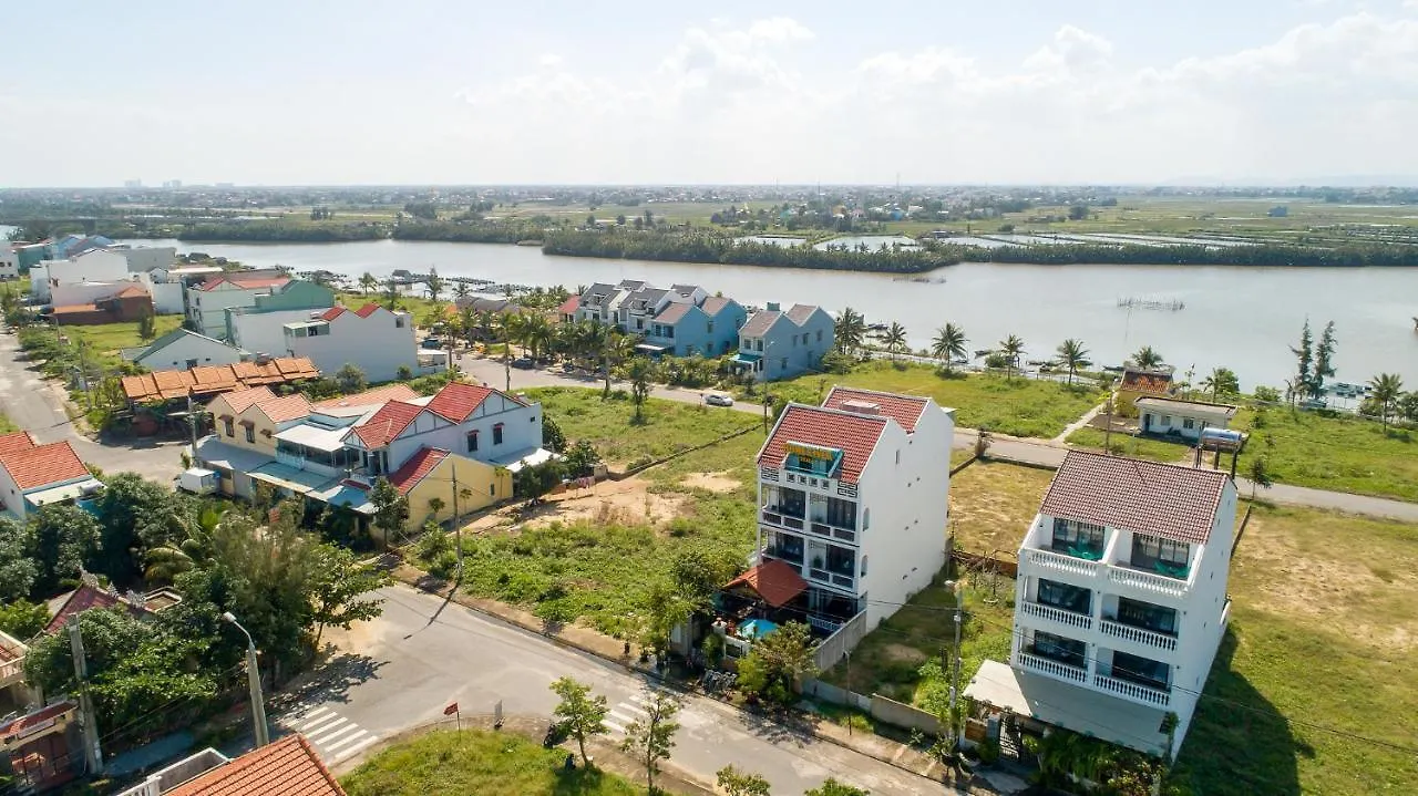 Home River Villa Hoi An Vietnam