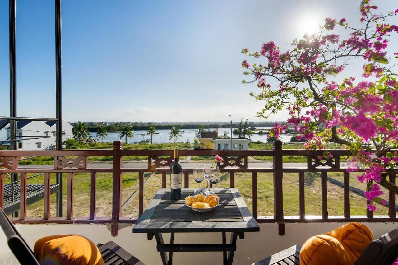 Home River Villa Hoi An Vietnam