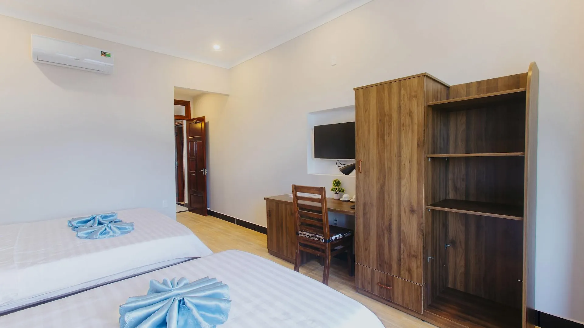 Home River Villa Hội An 0*,